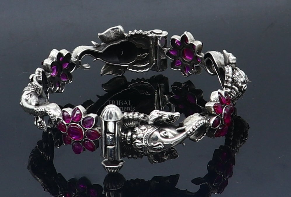 925 sterling silver idol Ganesha design bangle bracelet kada with amazing floral style red stone, best gifting ethnic jewelry Rba0147 - TRIBAL ORNAMENTS