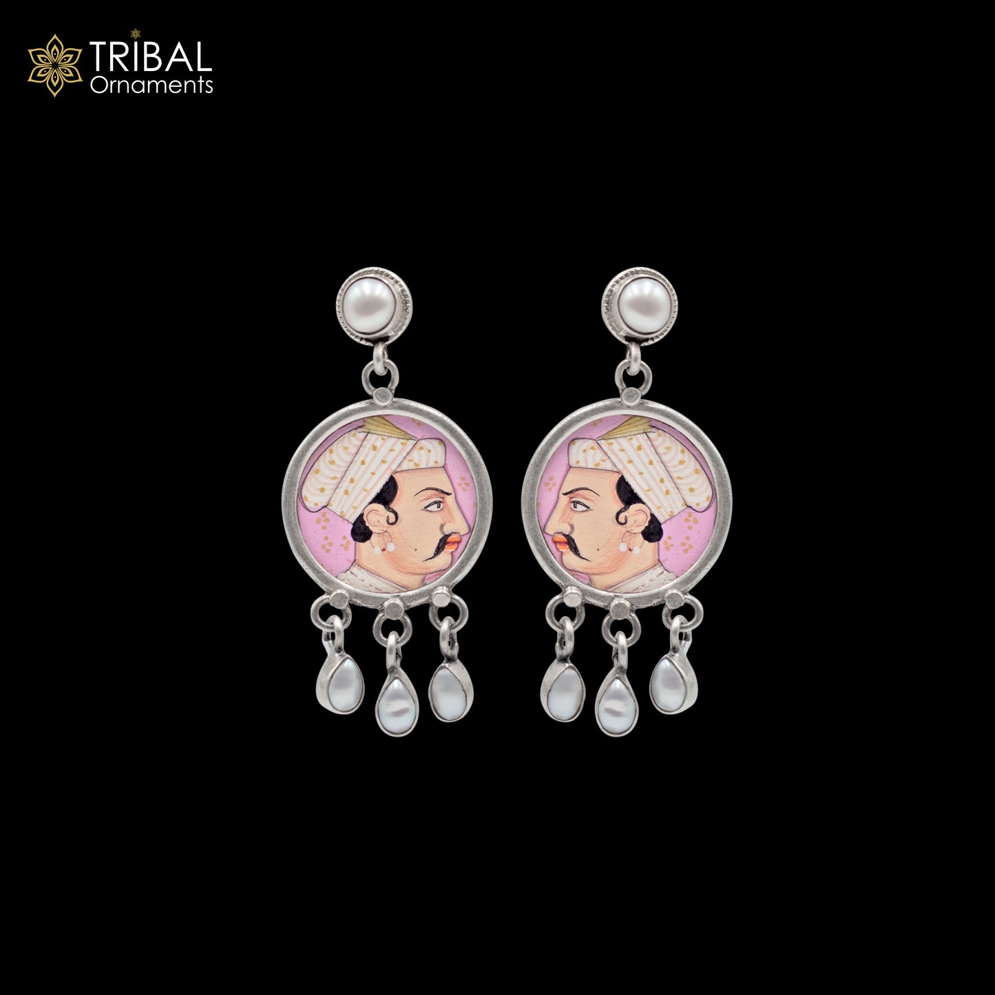 Sterling silver king painting miniature art dangle earring by Tribal Ornaments featuring detailed drop design.