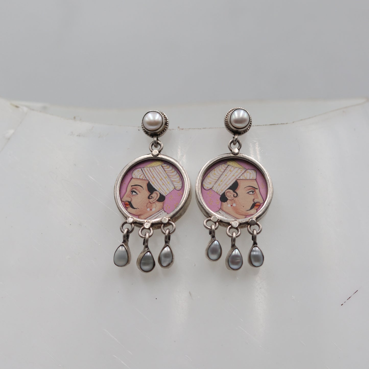 925 sterling silver king painting miniature art drop dangle earring by TRIBAL ORNAMENTS featuring detailed king portrait design