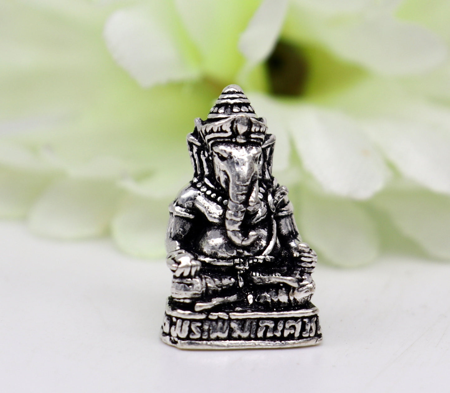 925 Sterling silver Lord Ganesh Idol small statue Figurine, handcrafted Lord Ganesh statue sculpture Diwali puja gift art503 - TRIBAL ORNAMENTS