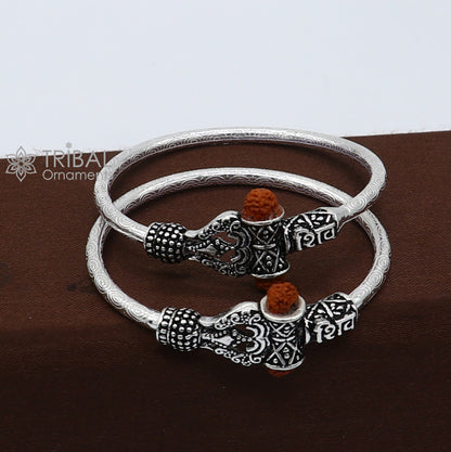 Sterling silver Lord Shiva trident bangle for kids with intricate design, crafted by Tribal Ornaments.