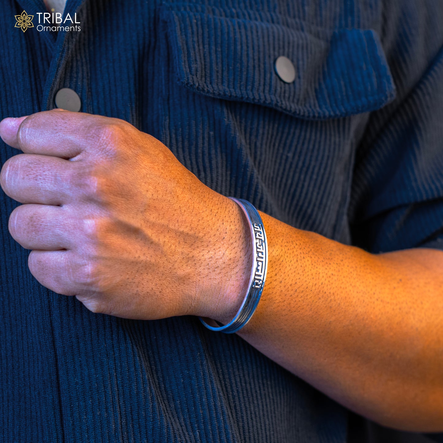 Sterling silver Lord Vishnu mantra "JAI JAGANNATH" adjustable unisex bangle cuff bracelet by Tribal Ornaments.