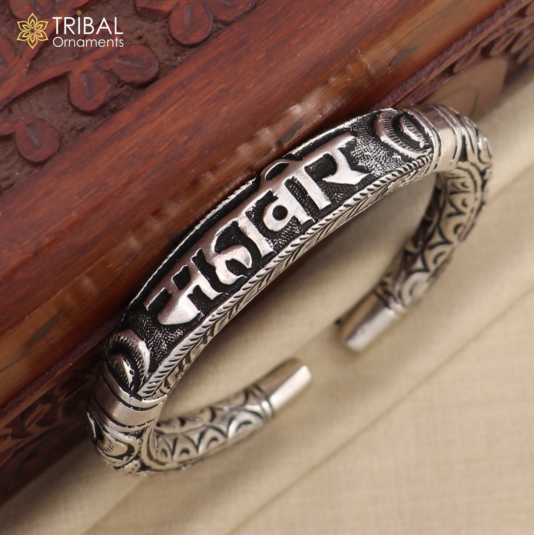 925 sterling silver Mahaveer chitai work bangle bracelet kada nsk903
