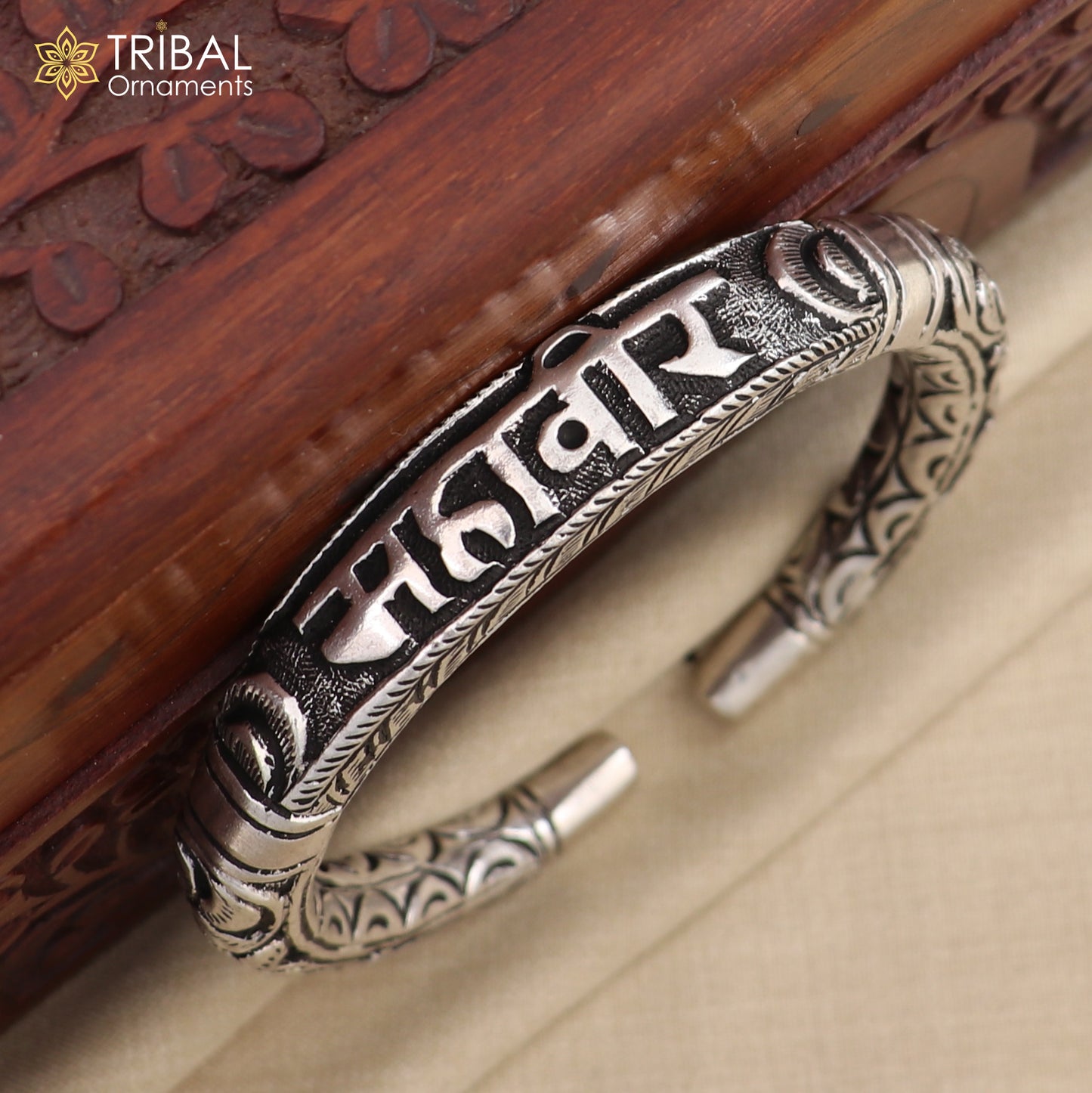 925 sterling silver Mahaveer chitai work bangle bracelet kada nsk903 - TRIBAL ORNAMENTS