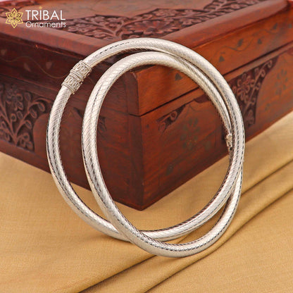 Traditional 925 sterling silver women's foot kada ankle bracelet with plain design, tribal jewelry style, customized fit.