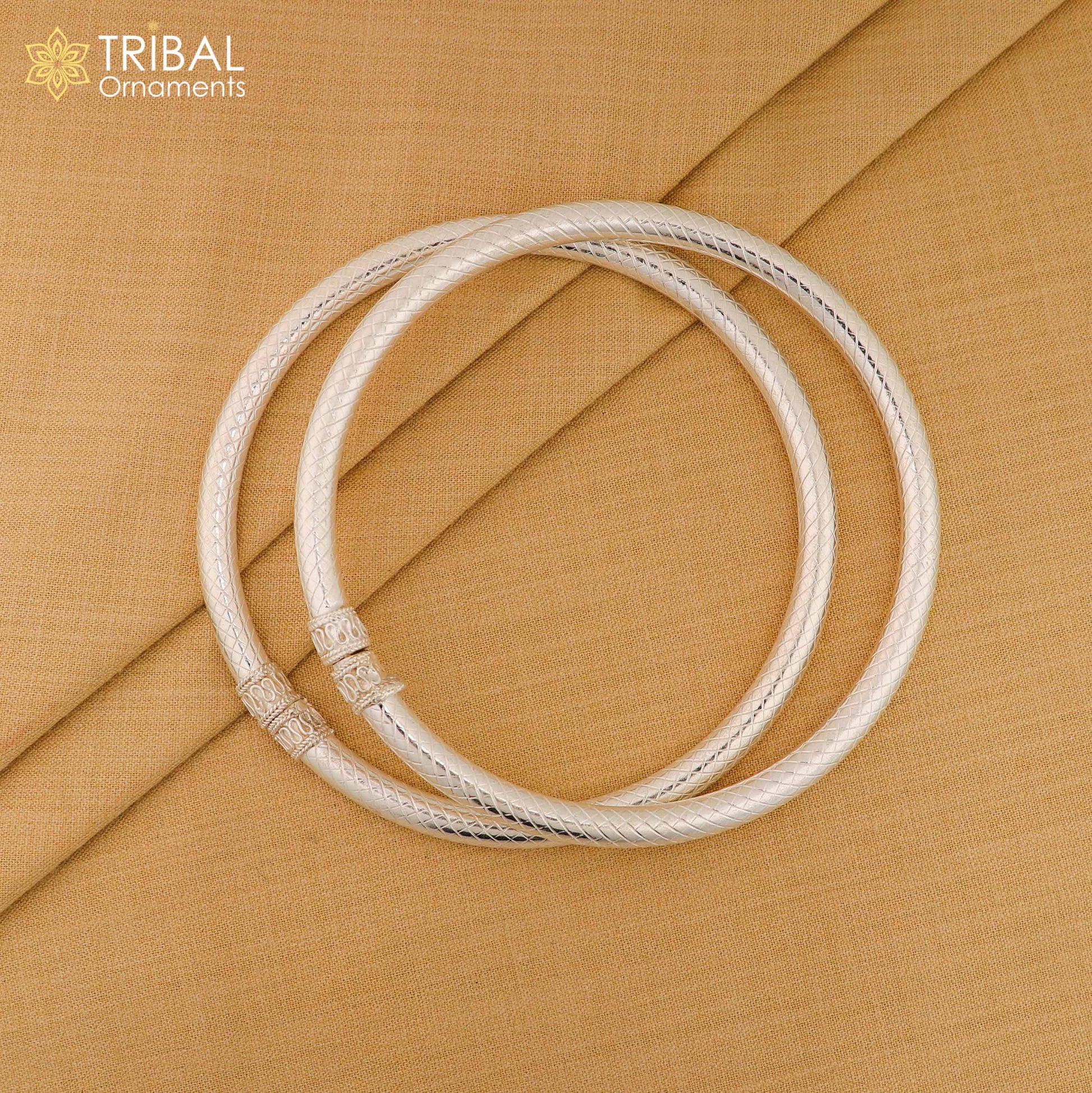 925 Sterling silver traditional women's foot kada ankle bracelet with plain design, tribal jewelry style, customizable fit.