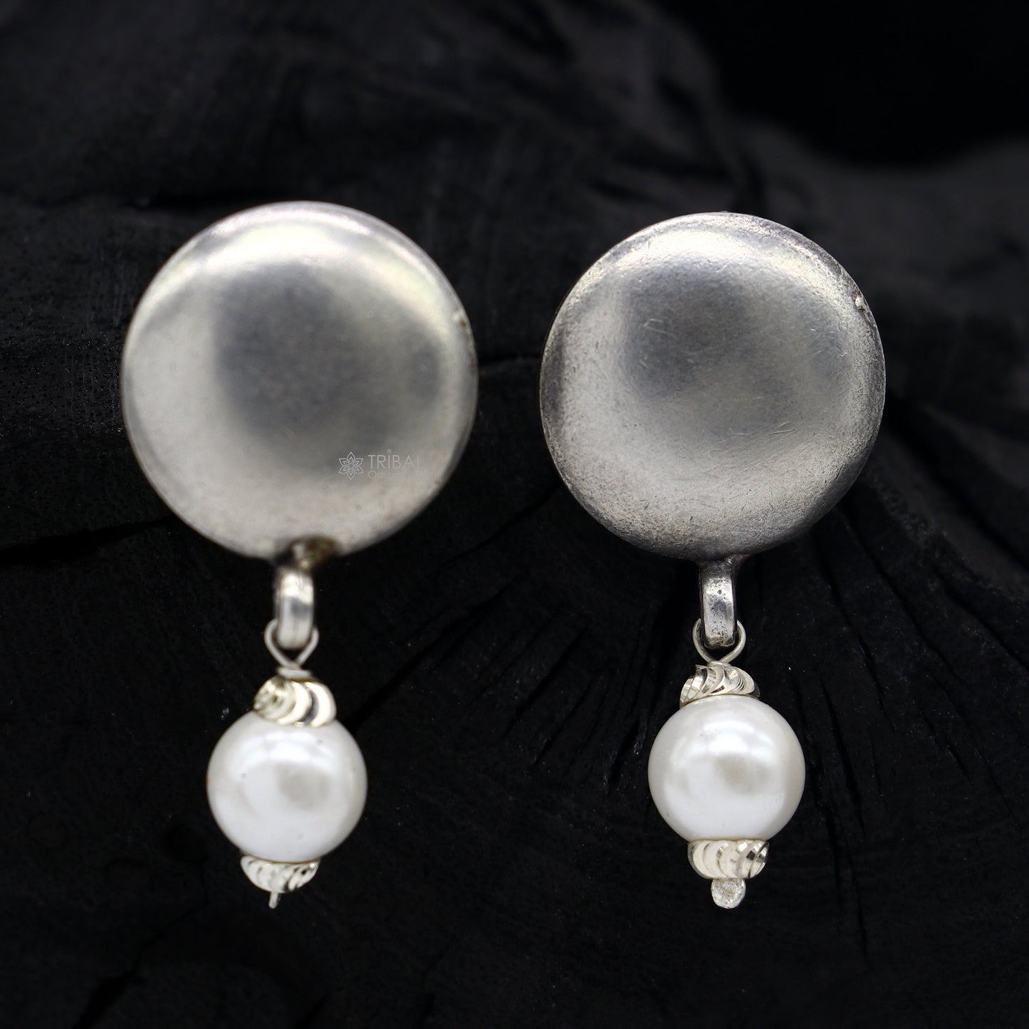 925 sterling silver plain style handmade round design fabulous Stud earrings tribal jewelry from Rajasthan india  s1295 - TRIBAL ORNAMENTS