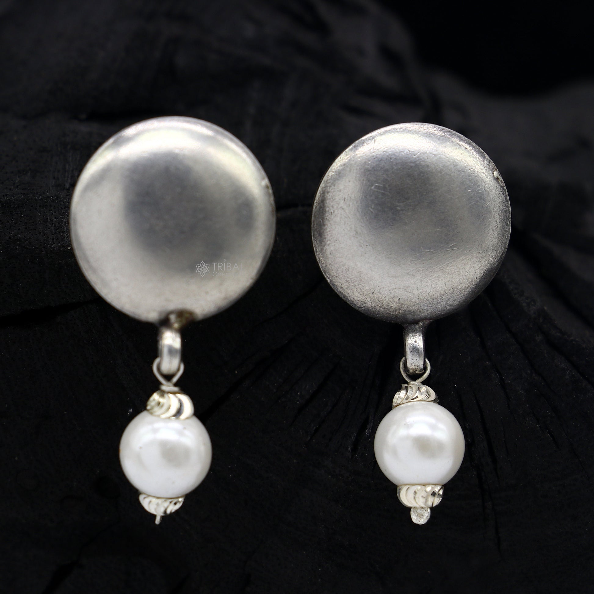 925 sterling silver plain style handmade round design fabulous Stud earrings tribal jewelry from Rajasthan india  s1295 - TRIBAL ORNAMENTS