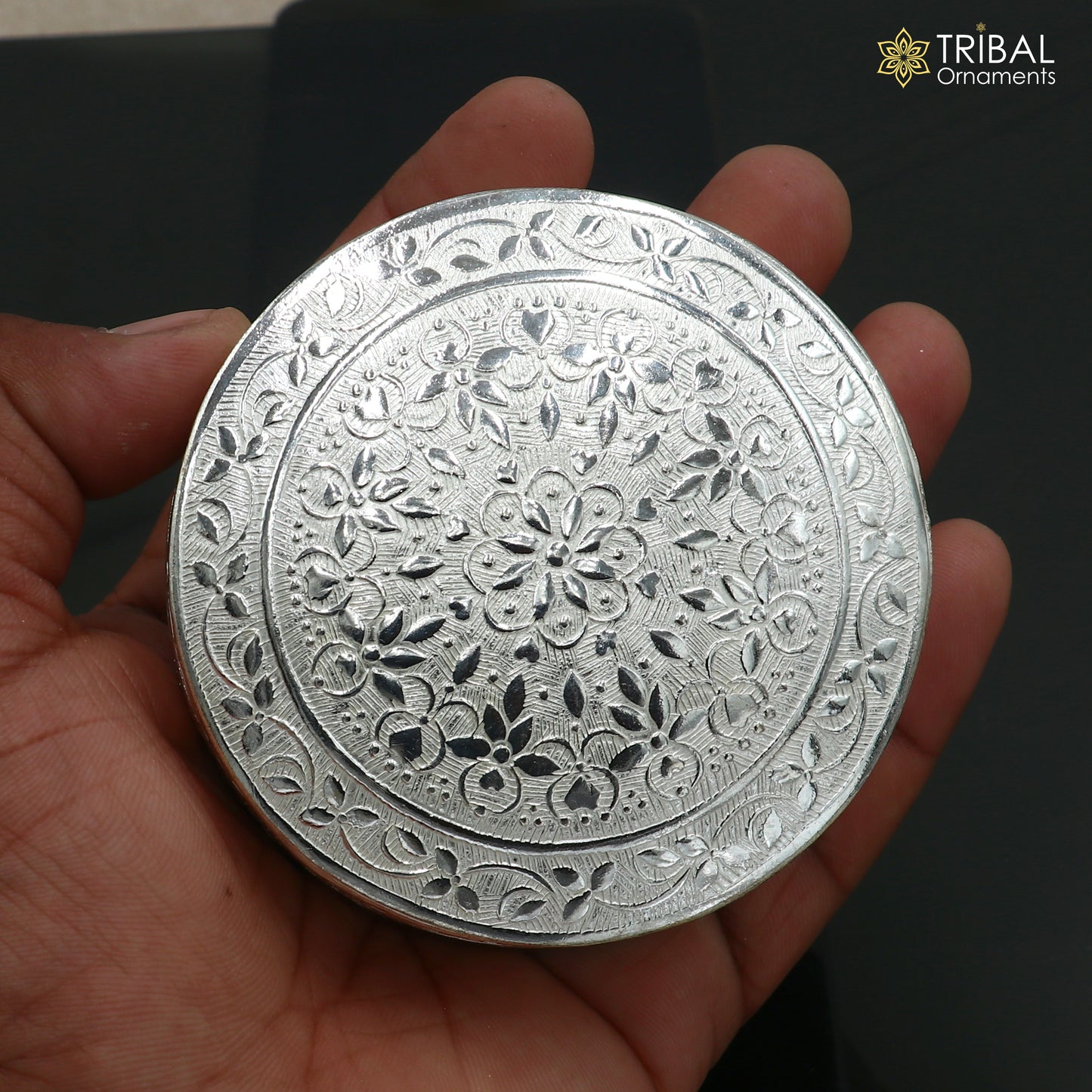 925 Sterling silver round shape trinket box , casket box , sindur box pooja utensils su1350 - TRIBAL ORNAMENTS