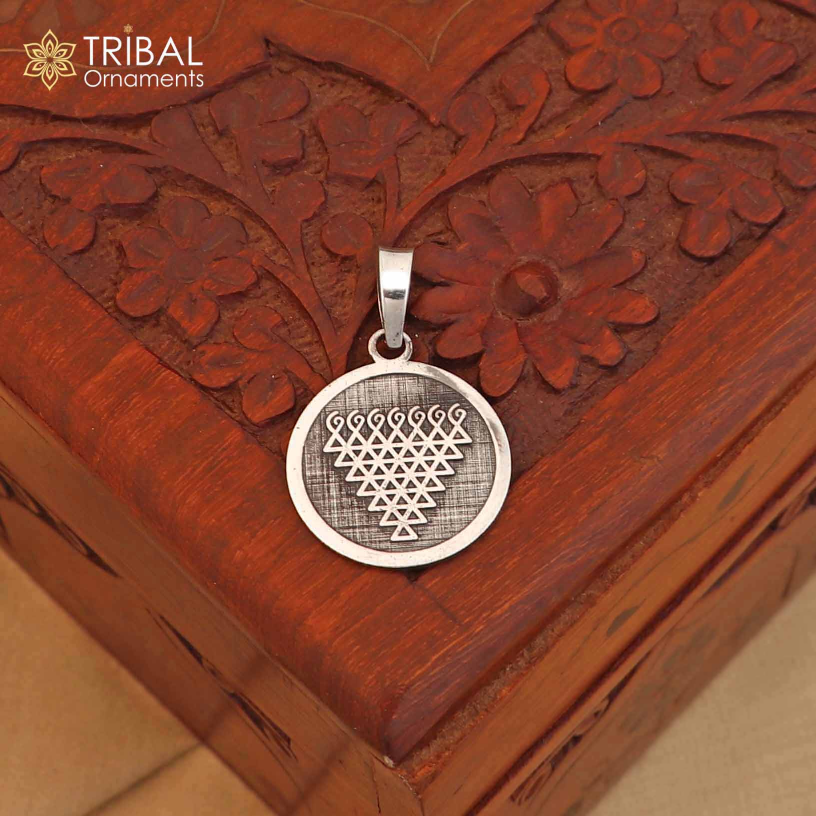 925 Sterling silver  Saraswathi yantra pendant ethnic jewelry nsp1081 - TRIBAL ORNAMENTS