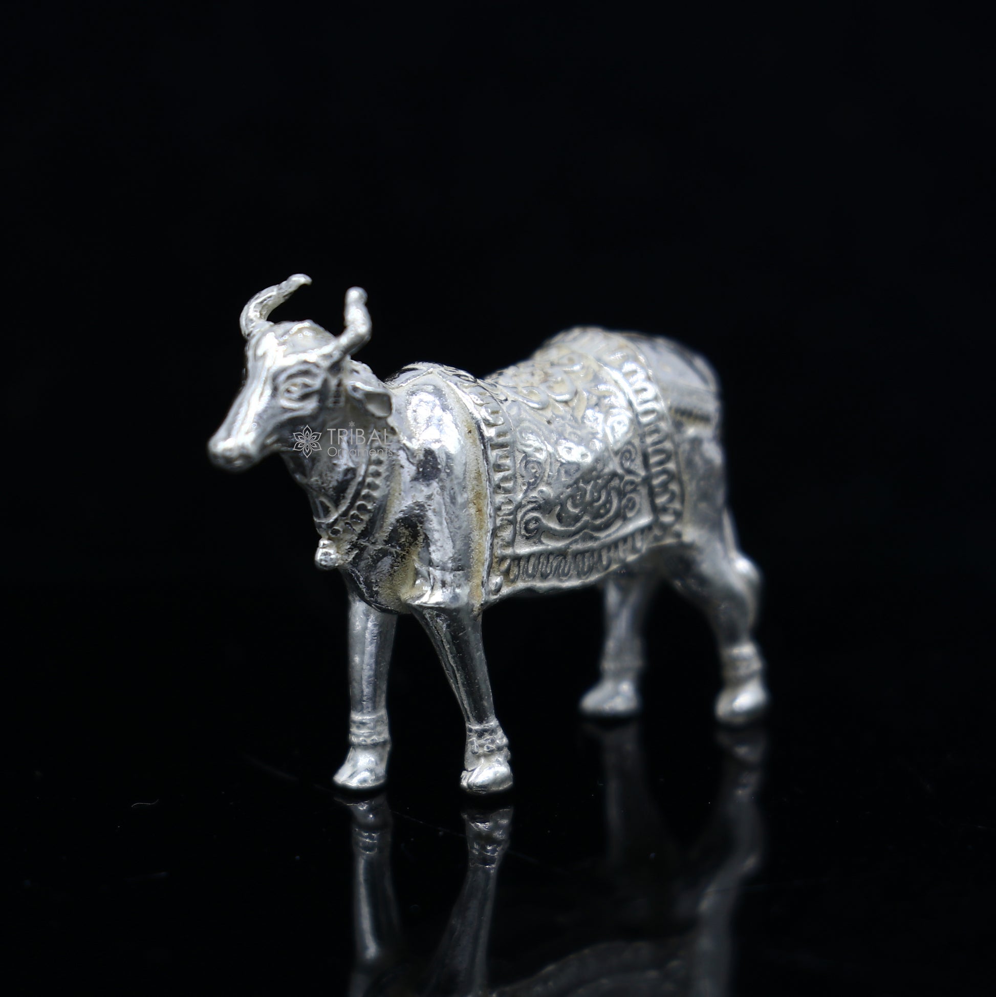 925 sterling silver solid cow for puja su1314 - TRIBAL ORNAMENTS