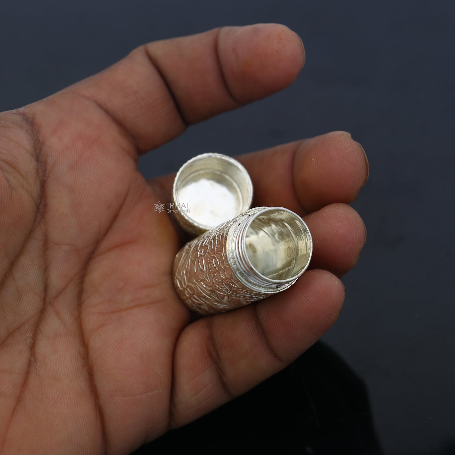 925 sterling silver trinket box, kajal box brides flower design box , tobacco box stb860 - TRIBAL ORNAMENTS