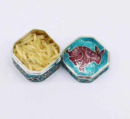 925 Sterling silver trinket box, silver jewelry box, small brides gifting box,eyes kajal box, silver container, floral design box stb153 - TRIBAL ORNAMENTS