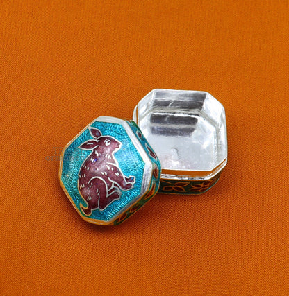 925 Sterling silver trinket box, silver jewelry box, small brides gifting box,eyes kajal box, silver container, floral design box stb153 - TRIBAL ORNAMENTS