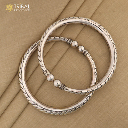 Sterling silver vintage-style foot bracelet anklet with ethnic design, customized jewelry by TRIBAL ORNAMENTS.