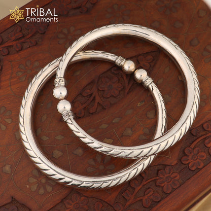 Sterling silver vintage design foot bracelet anklet with ethnic details, customized jewelry by TRIBAL ORNAMENTS.