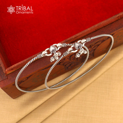 Sterling silver vintage foot bracelet anklet with hanging drops, tribal design, custom ethnic jewelry for belly dance by TRIBAL ORNAMENTS.