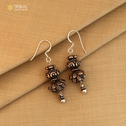Sterling silver vintage flower design hoops earrings with tribal ethnic style, handcrafted jewelry by TRIBAL ORNAMENTS