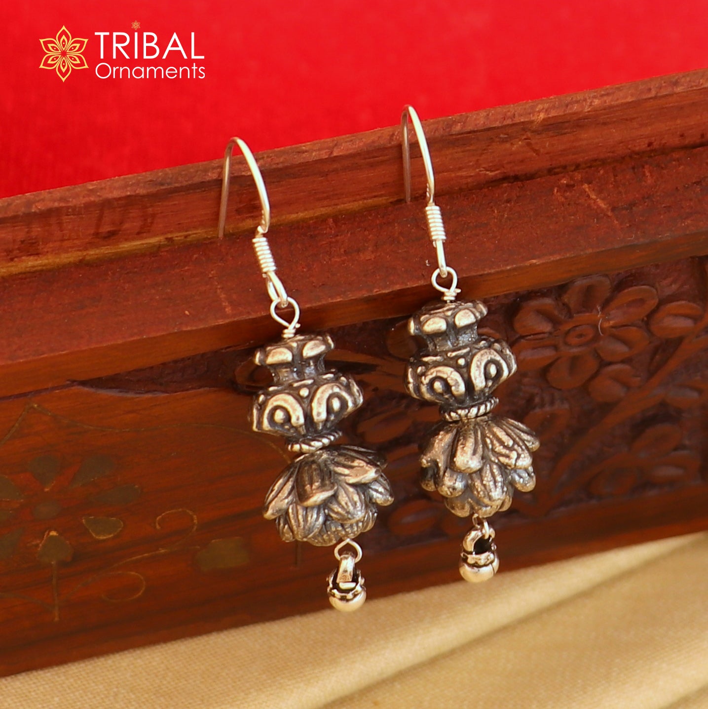 925 sterling silver vintage flower design hoops earrings, tribal ethnic jewelry er236 - TRIBAL ORNAMENTS