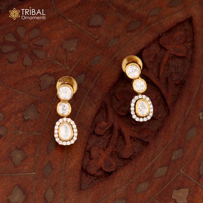 Sterling silver white kundan stone polki charm necklace set with intricate design, stylish jewelry by TRIBAL ORNAMENTS.