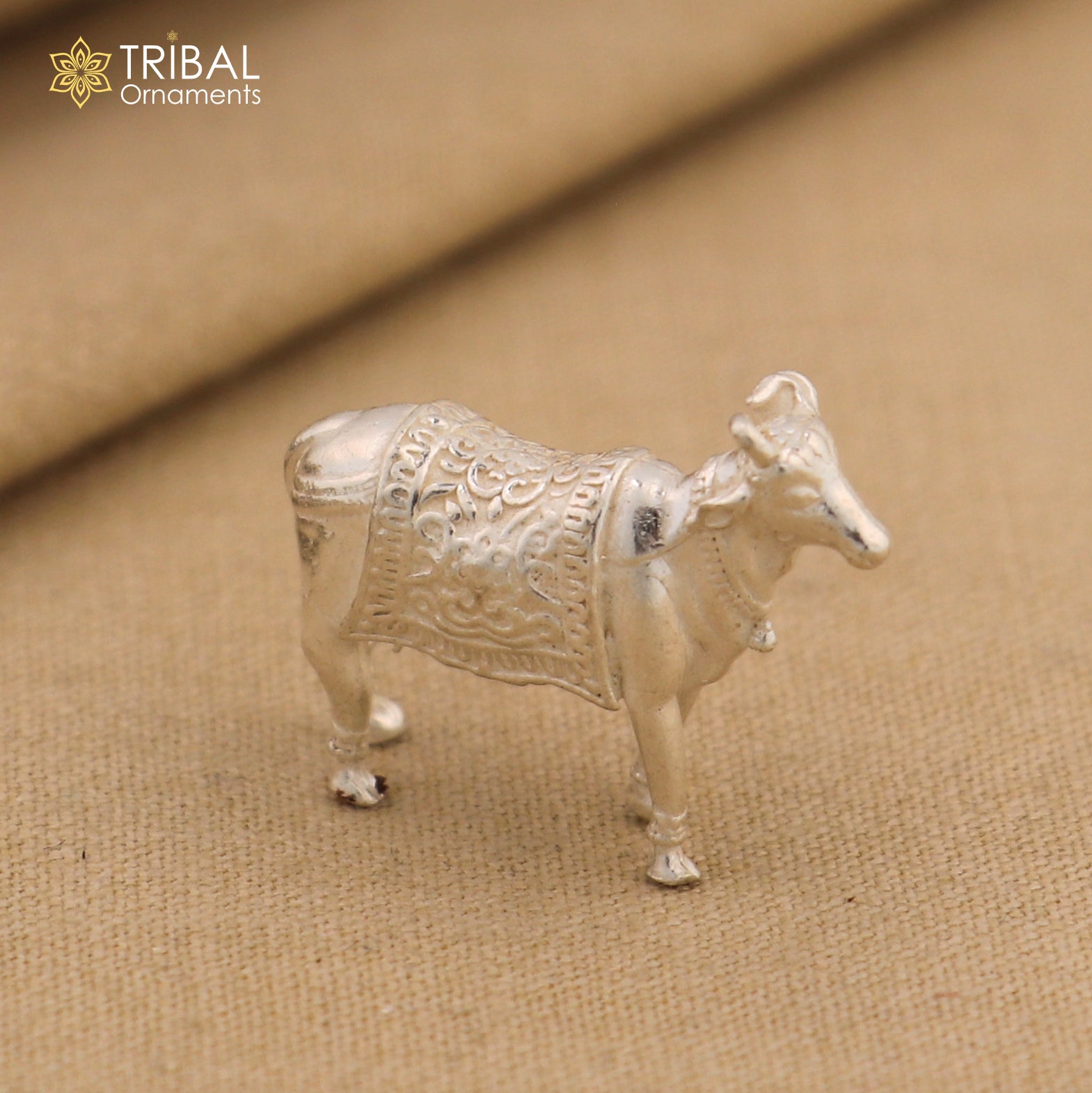 Divine cow 925 sterling silver vintage Nakshi work design Kamdhenu cow, deity's cow, wishing cow art835 - TRIBAL ORNAMENTS