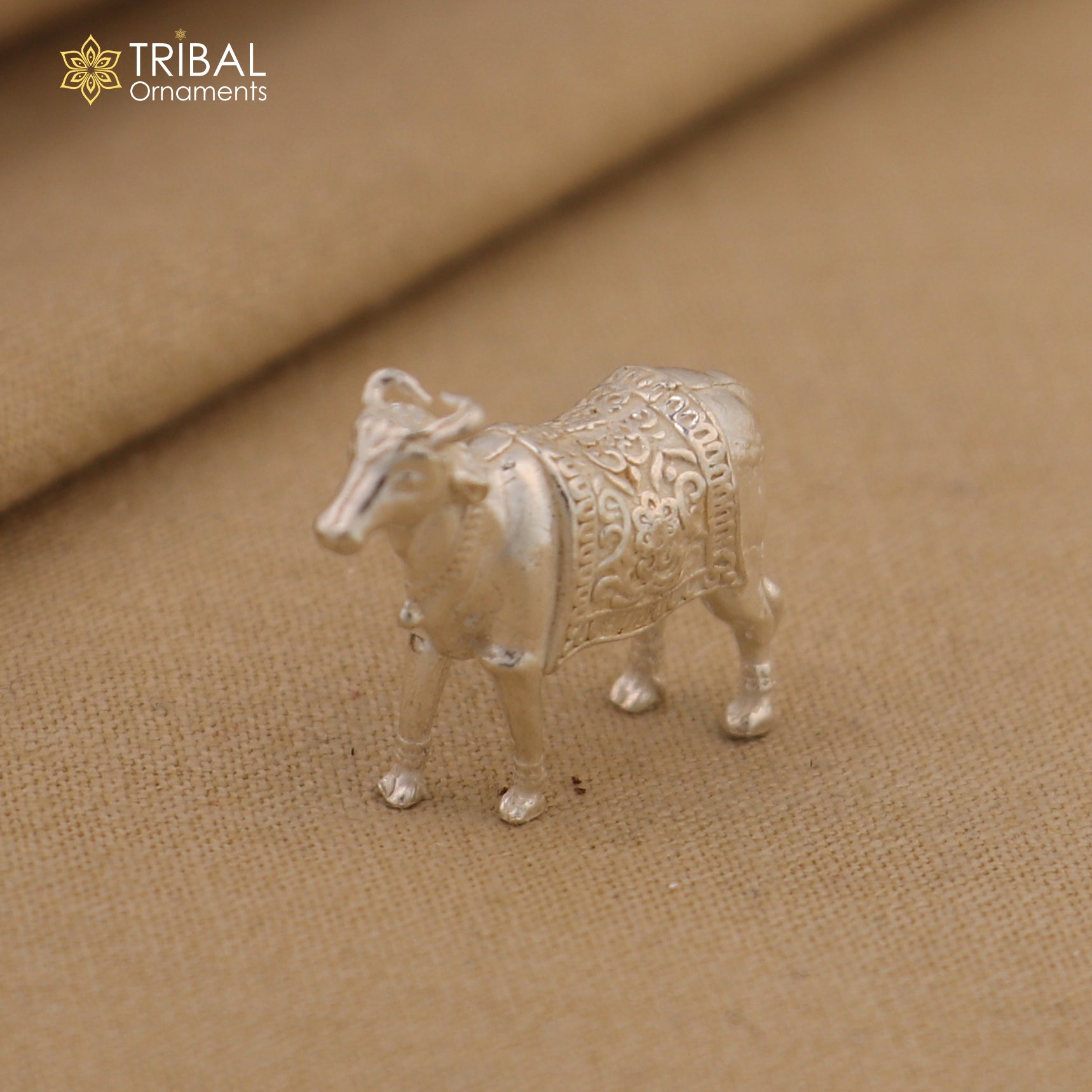 Divine cow 925 sterling silver vintage Nakshi work design Kamdhenu cow, deity's cow, wishing cow art835 - TRIBAL ORNAMENTS