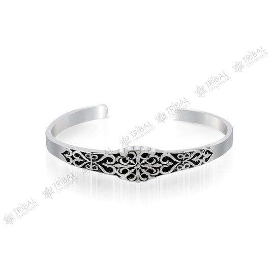 Unisex 925 sterling silver open face cuff bangle bracelet with intricate tribal design, handmade tribal ornaments jewelry.