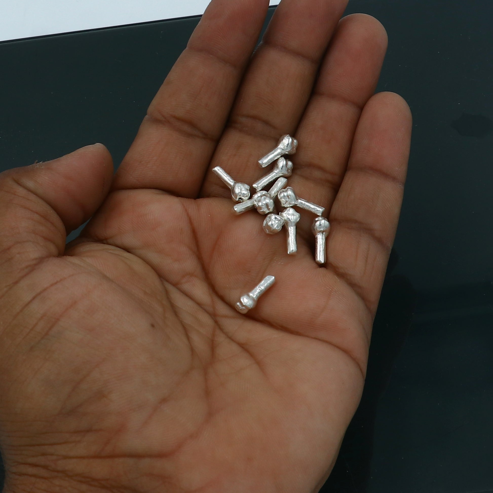 Lot 10 pieces 925 Sterling silver handmade silver cloves/ laung nut for puja, best gift idols God, best puja article su1327 - TRIBAL ORNAMENTS