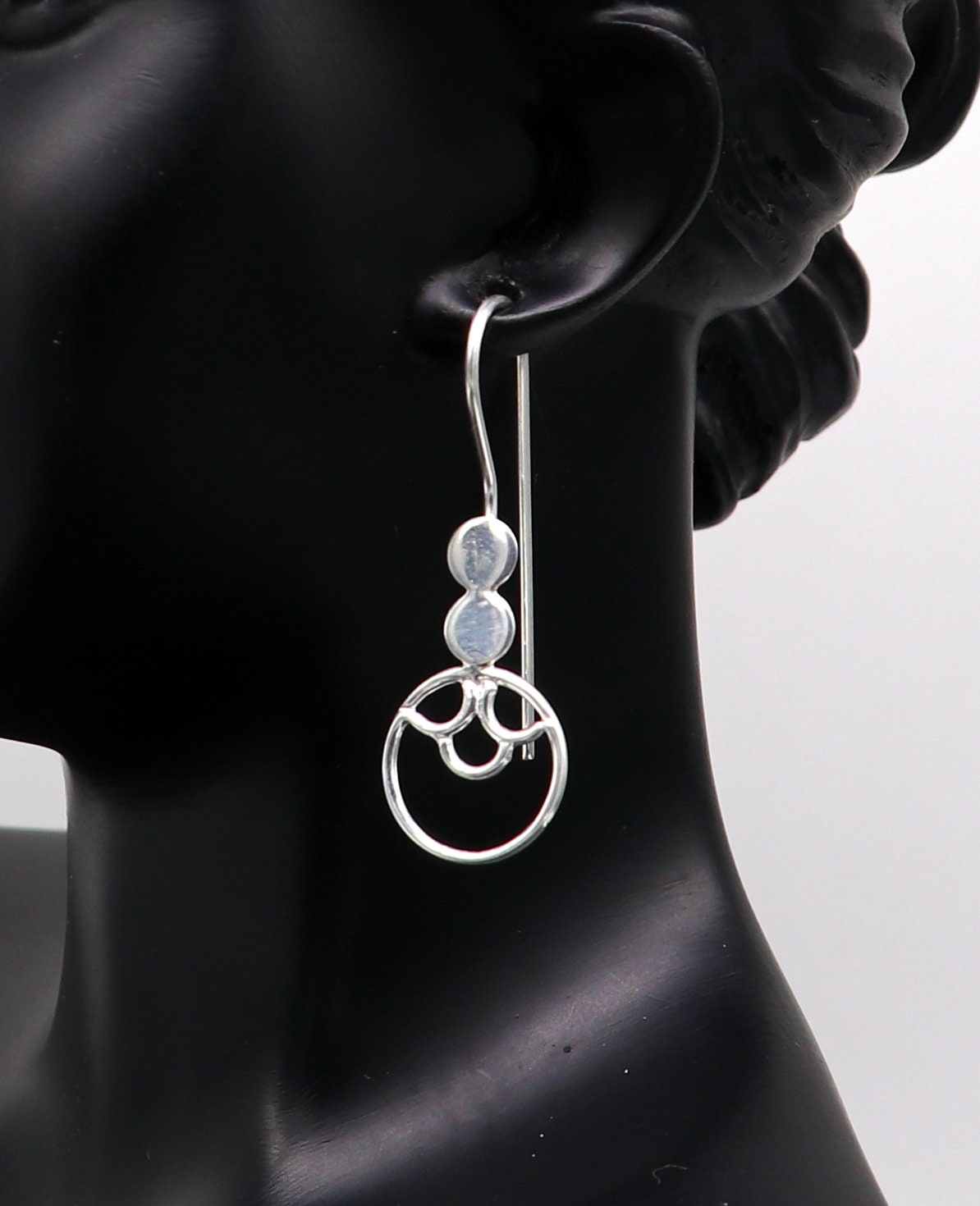 Sterling silver handmade circle hoop earring by TRIBAL ORNAMENTS, stamped 925, stylish jewelry for women and girls.