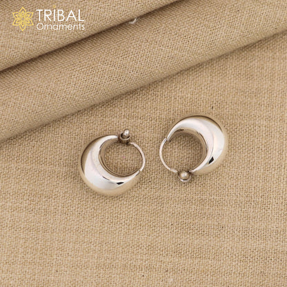 Sterling silver handmade Indian-style hoops earrings by TRIBAL ORNAMENTS, lightweight unisex traditional jewelry with hook design.