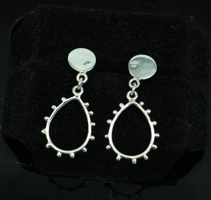 Stylish design customized pure e925 sterling silver stud earring, excellent fancy elegant dainty light weight earrings best gifting ear656 - TRIBAL ORNAMENTS