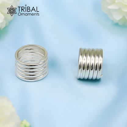 Vintage silver toe ring with spiral design from Rajasthan, traditional tribal jewelry for women by TRIBAL ORNAMENTS.