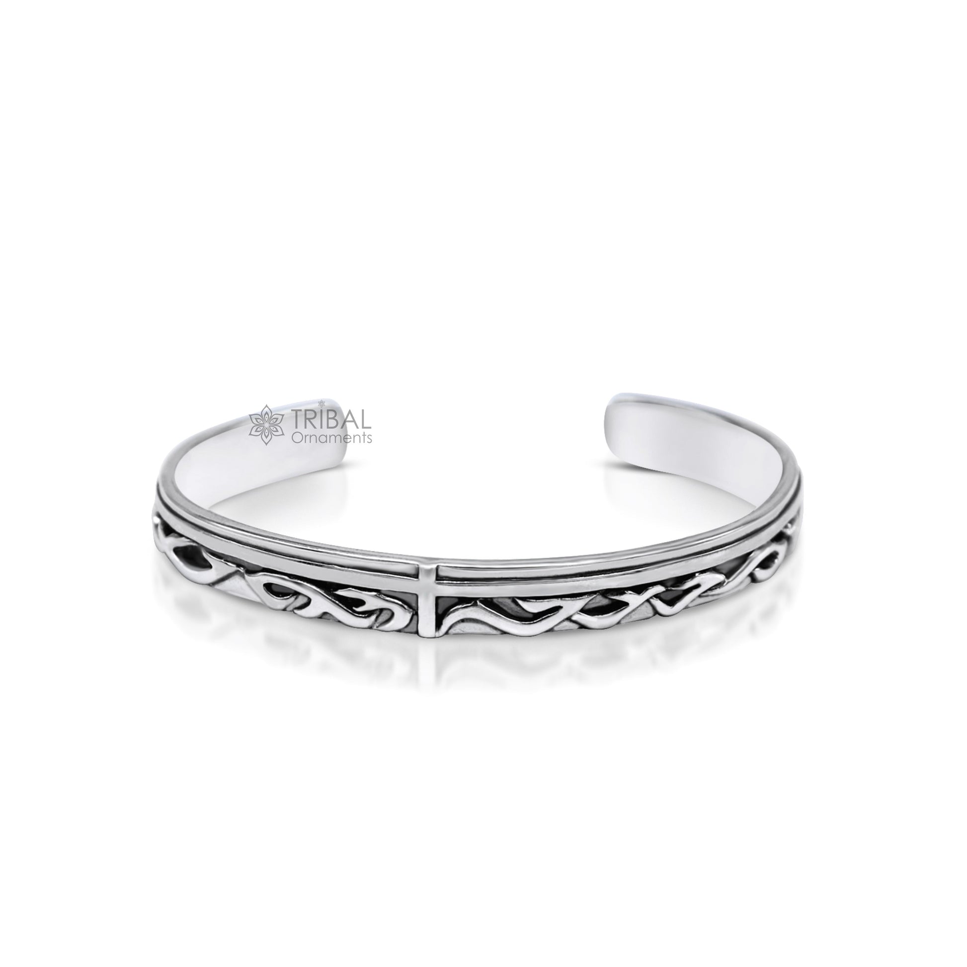 Vintage style 925 sterling silver adjustable cuff bangle bracelet by TRIBAL ORNAMENTS, unisex handmade jewelry with intricate design.