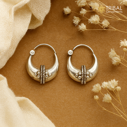 Vintage 925 sterling silver tribal hoops earring from Rajasthan, featuring intricate traditional design, unisex jewelry by Tribal Ornaments