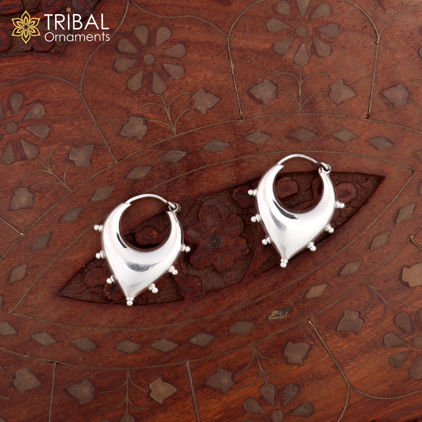 Vintage Design 925 sterling silver fabulous hoops earring, tribal kundal earring from Rajasthan India, best gifting unisex jewelry ear624 - TRIBAL ORNAMENTS