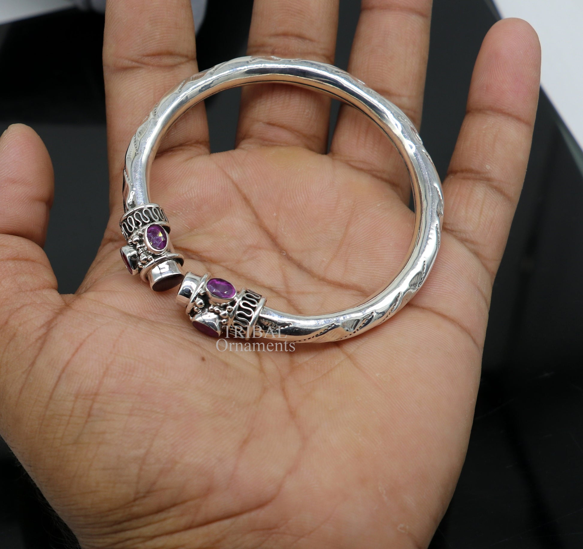 Vintage tribal 925 sterling silver stone bangle cuff bracelet with adjustable twist design, perfect for daily wear.