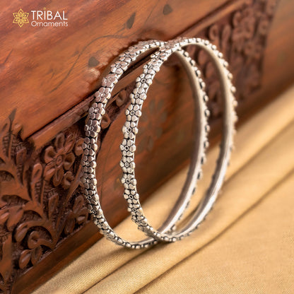 Vintage floral design 925 sterling silver bangles bracelet by TRIBAL ORNAMENTS, featuring stylish tribal belly dance jewelry.