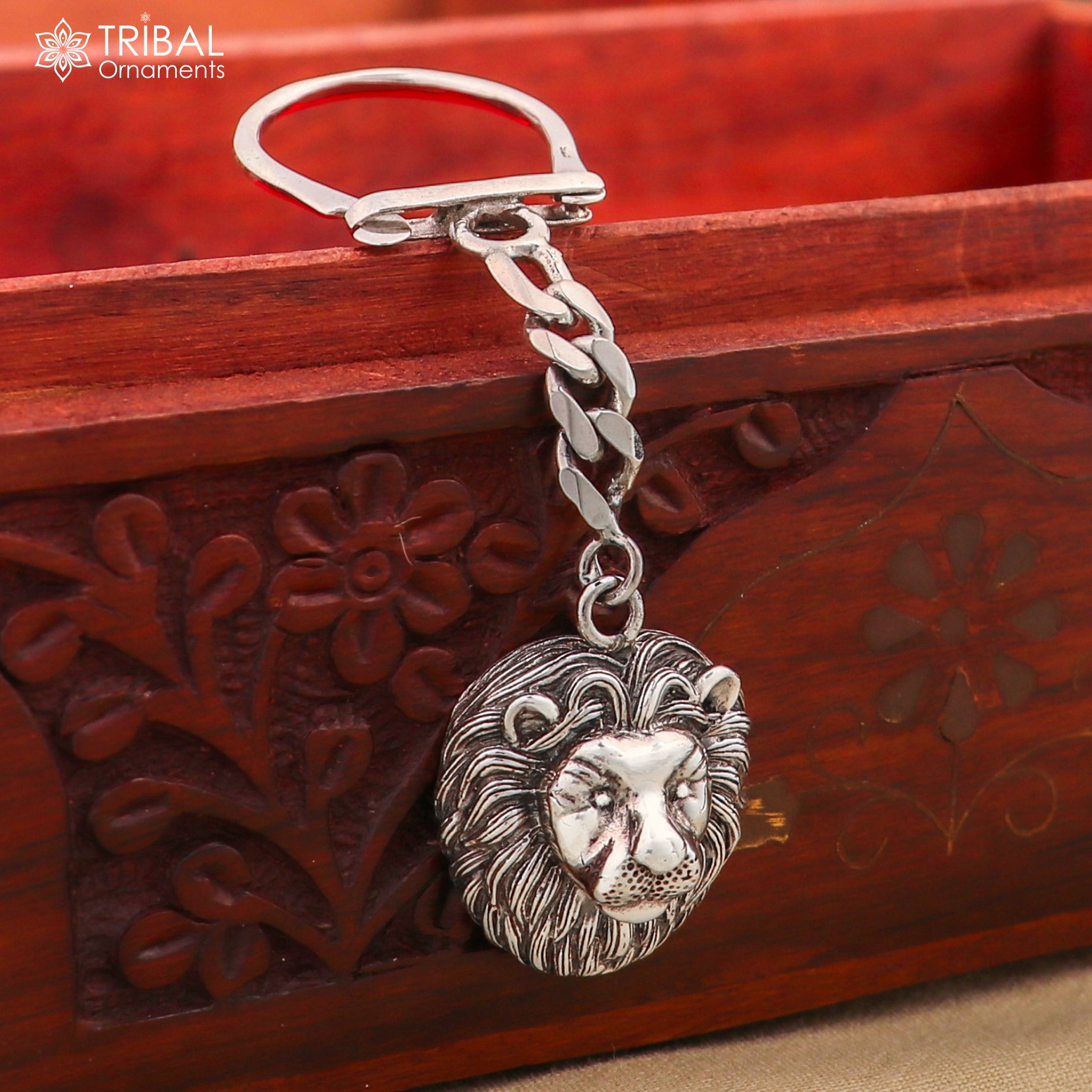 Vintage design handmade 925 sterling silver key chain, silver lion