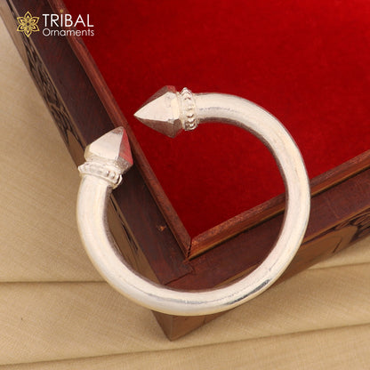 Vintage design sterling silver bangle cuff from Tribal Ornaments, featuring tribal handmade unisex jewelry style.