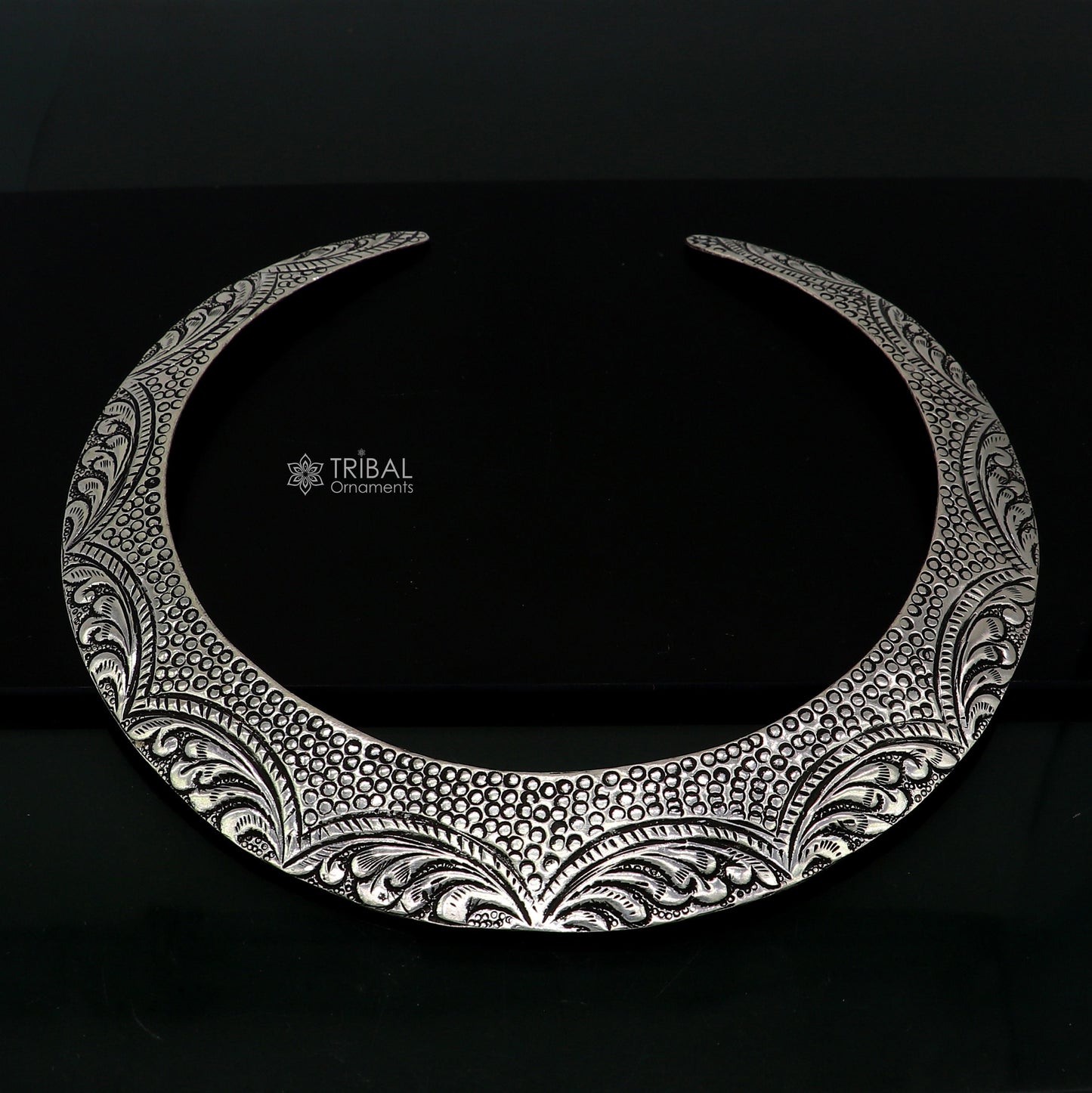 Vintage Indian tribal-style 925 sterling silver Chitai Kandrai work Chokar necklace set with detailed traditional design.