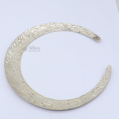 Vintage Indian tribal jewelry set with 925 sterling silver choker necklace featuring customized chitai and kandrai work.