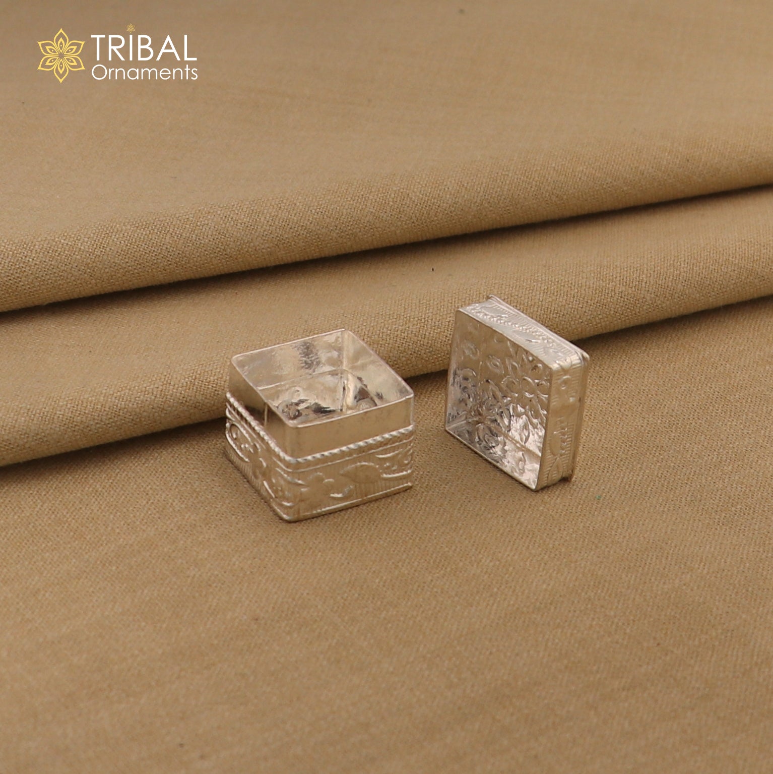 vintage style small bridal queen sterling silver trinket box or eyes kajal box, container box, small jewelry box, bridal art gifting  stb129 - TRIBAL ORNAMENTS