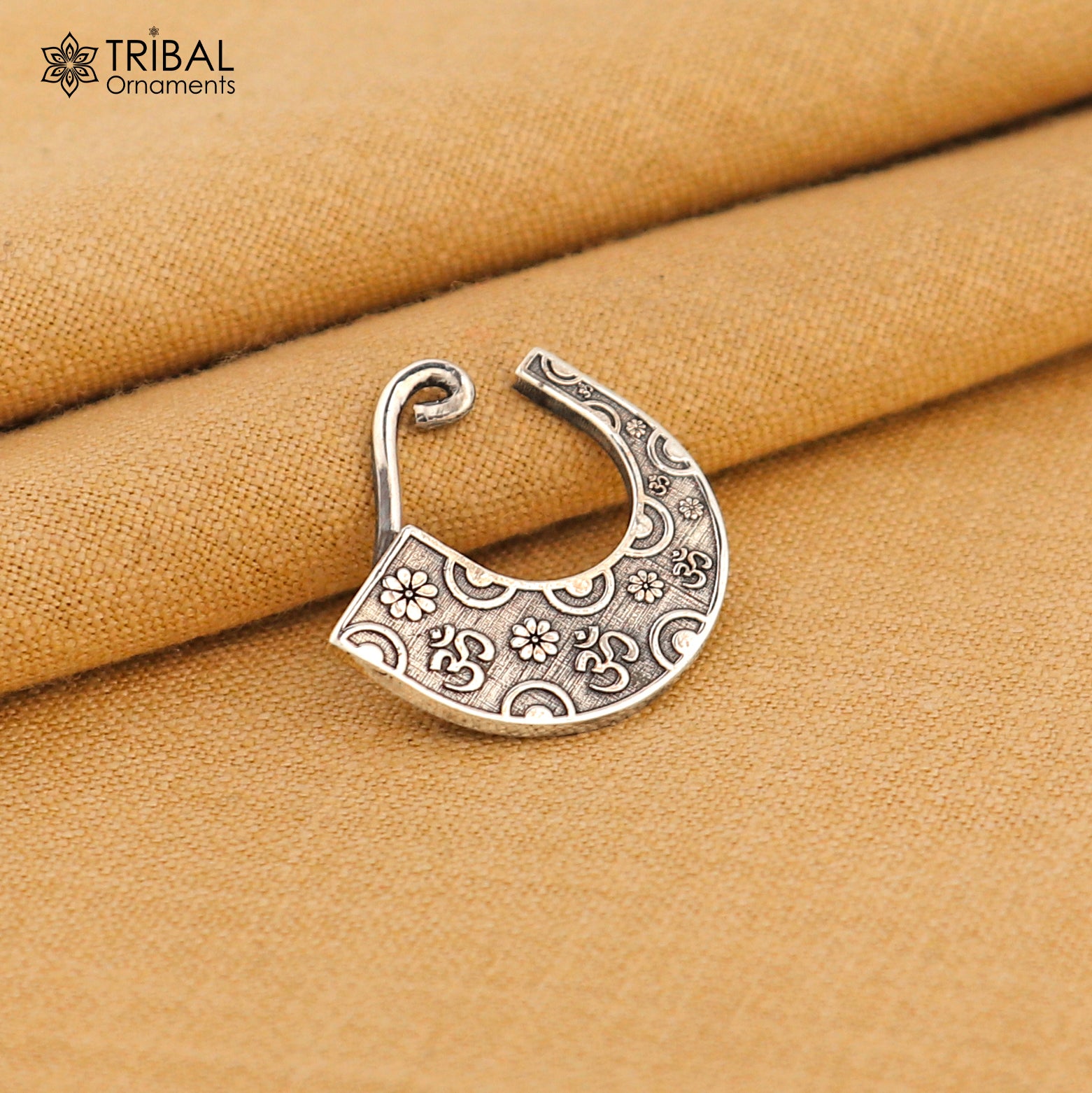 925 sterling silver tribal-style clip-on nose pin with vintage design, ethnic tribal jewelry, handcrafted by Tribal Ornaments.