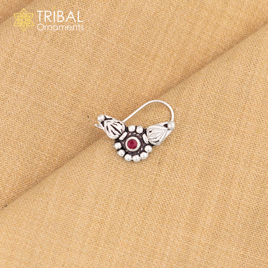 Sterling silver vintage round design nose pin with red stone from Tribal Ornaments, showcasing ethnic tribal jewelry style.