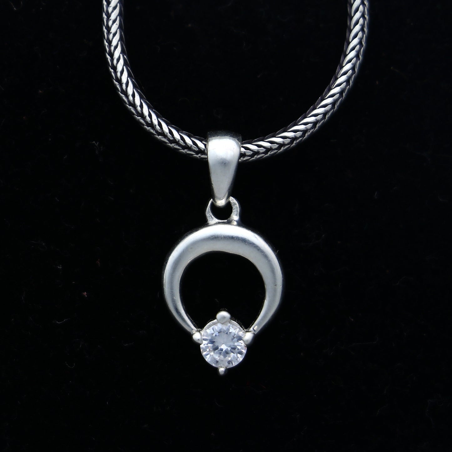 925 Sterling silver antique design diamond pendant with intricate tribal ornament details, showcasing craftsmanship and elegance.