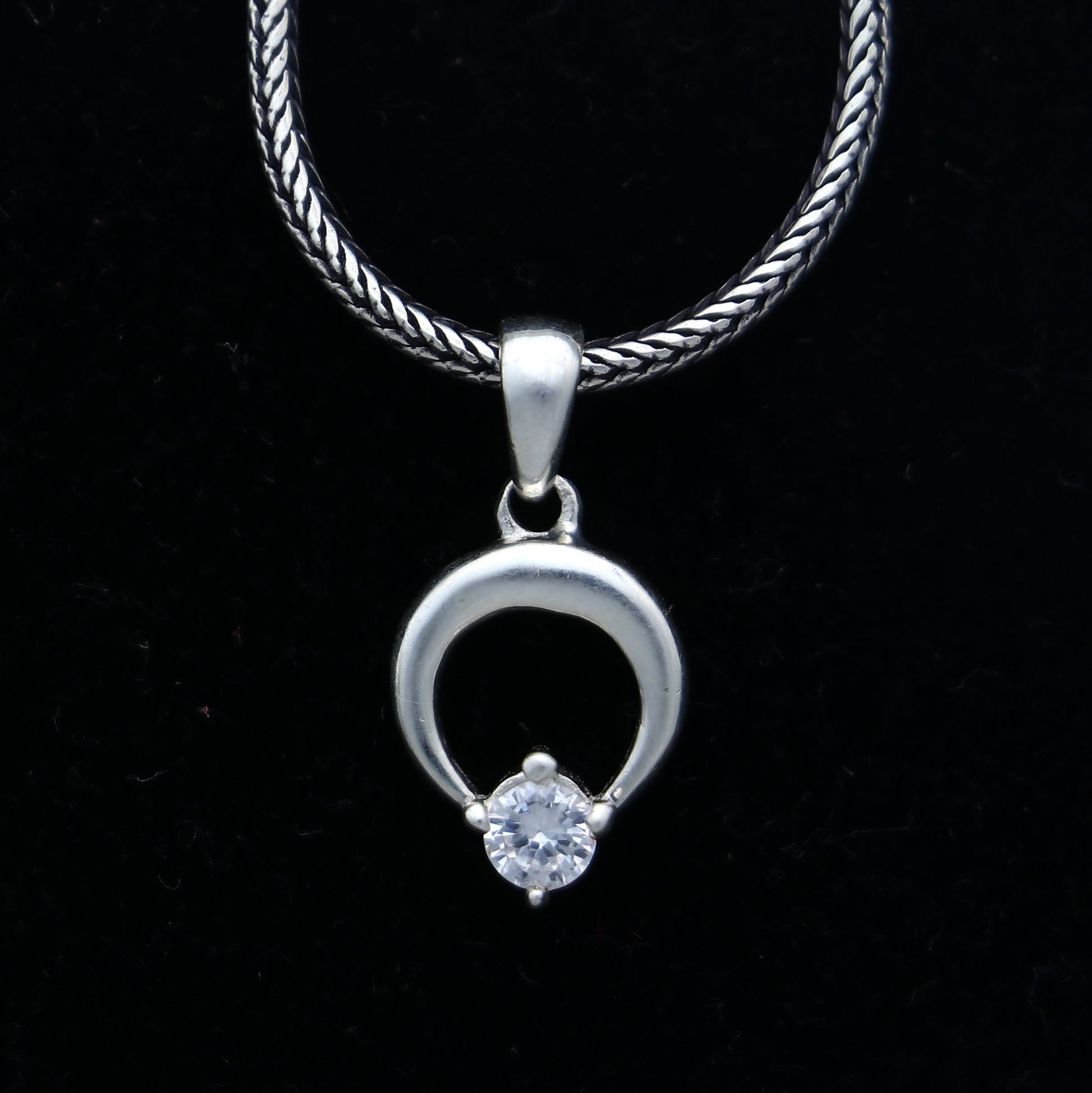 925 Sterling silver antique design diamond pendant with intricate tribal ornament details, showcasing craftsmanship and elegance.