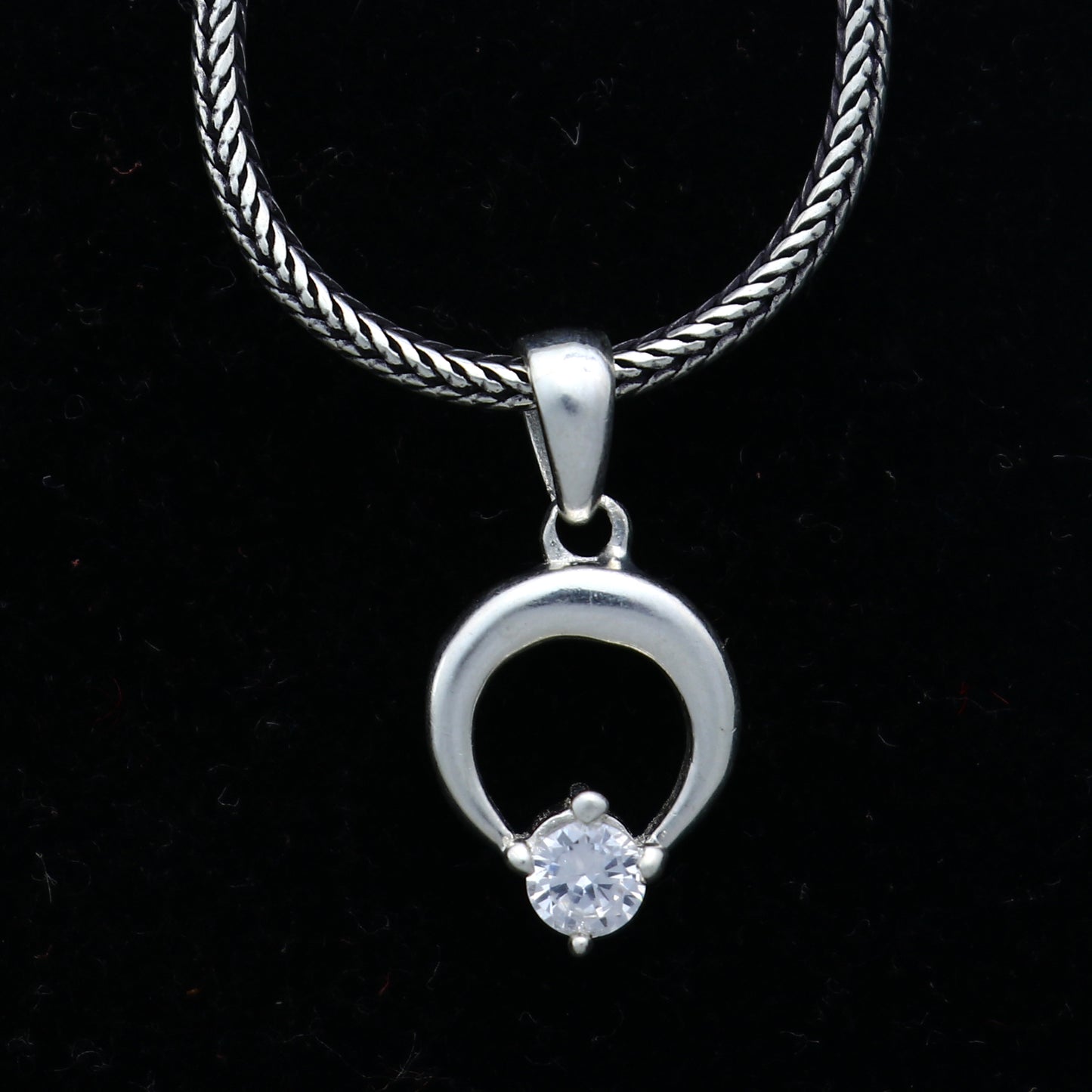 925 Sterling silver antique diamond pendant with tribal-inspired design from TRIBAL ORNAMENTS, showcasing intricate craftsmanship.