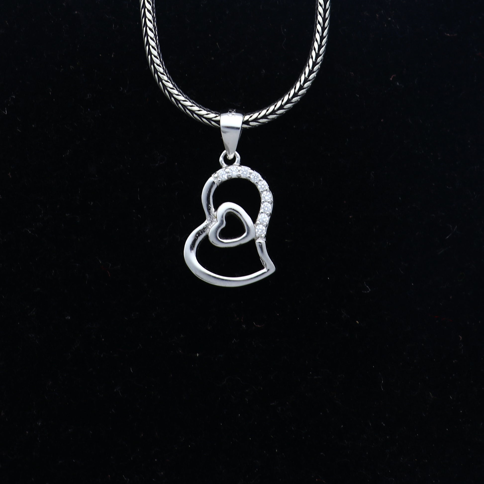 925 Sterling silver diamond heart design pendant nsp940 - TRIBAL ORNAMENTS