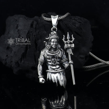 925 sterling silver Mahakal pendant featuring Lord Shiva, tribal ornament jewelry with intricate divine god design.