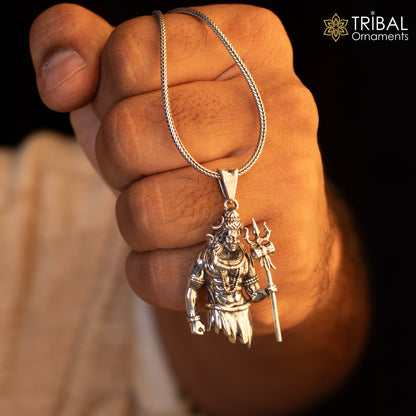 Sterling silver Mahakal pendant featuring Lord Shiva, tribal ornament jewelry, intricate divine god pendant for necklace.